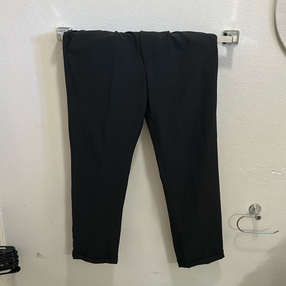 Never worn Nike slacks